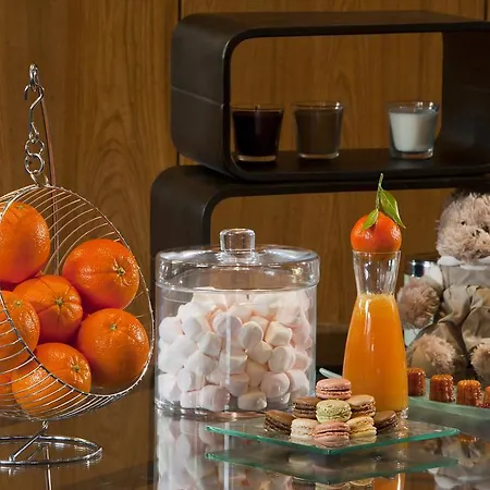 Hilton Paris Airport ホテル 4*